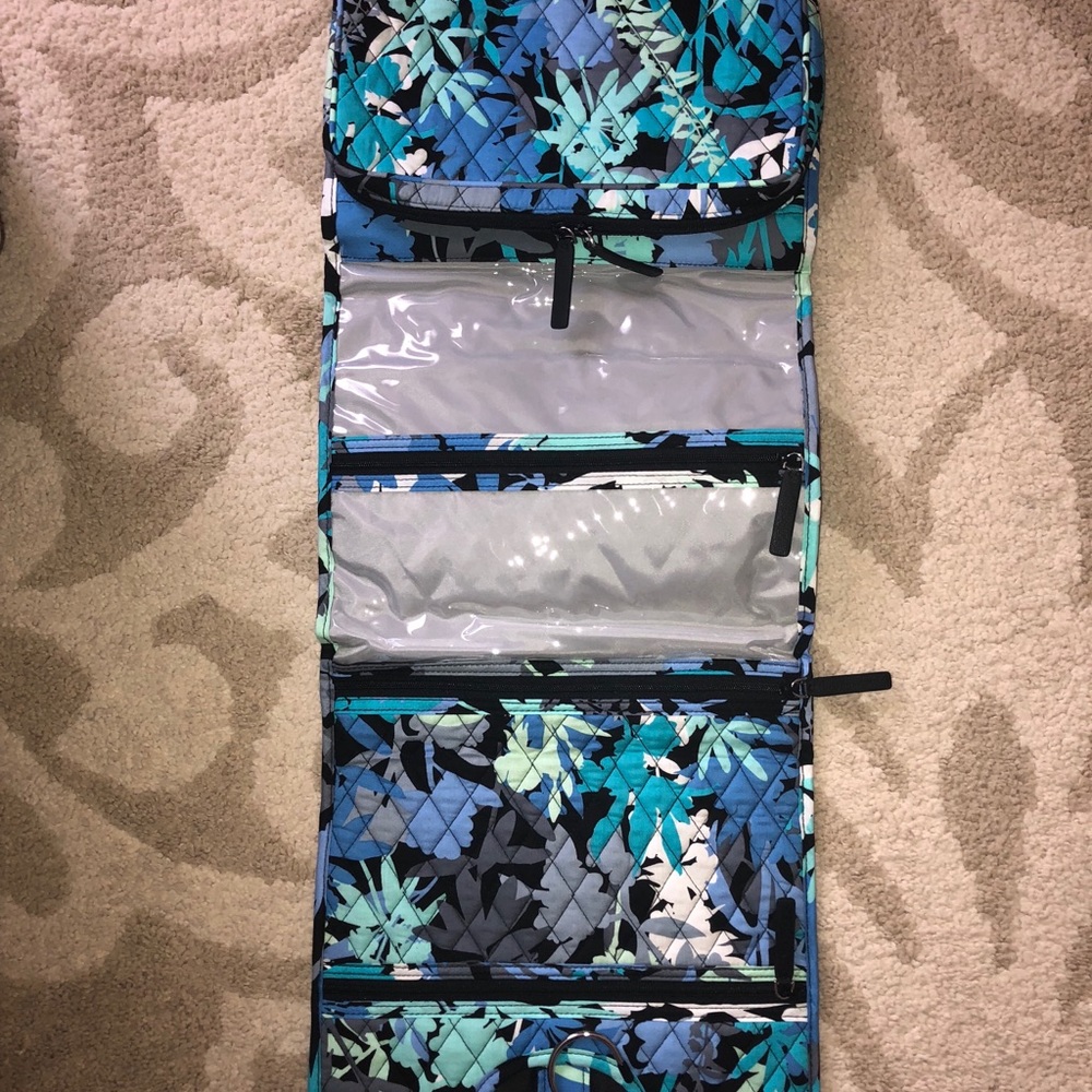 Brand new Vera Bradley travel cosmetic case